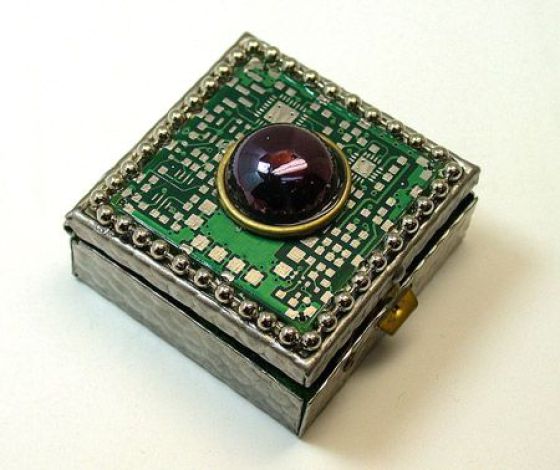 The Benefits of Recycled Stuff (21 pics)