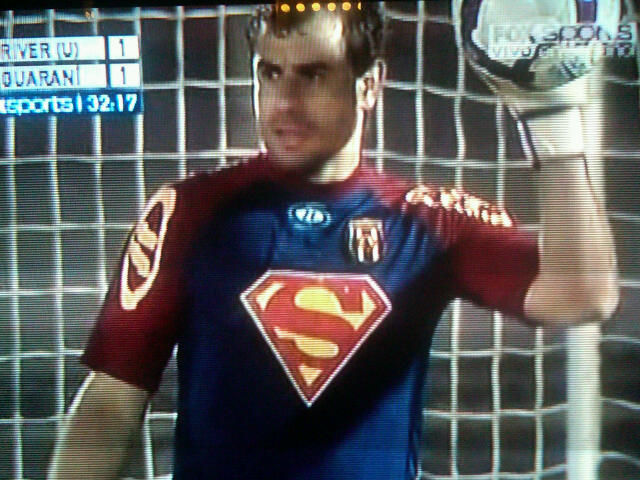 Pablo Aurrecochea - The Most Extravagant Goalkeeper in the World (11 pics)