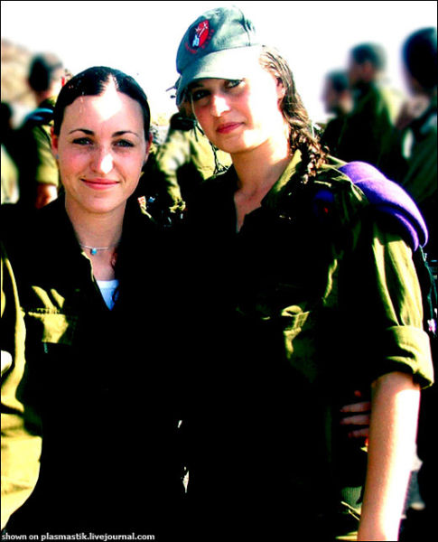 Girls in the Israel Defense Forces (53 pics)